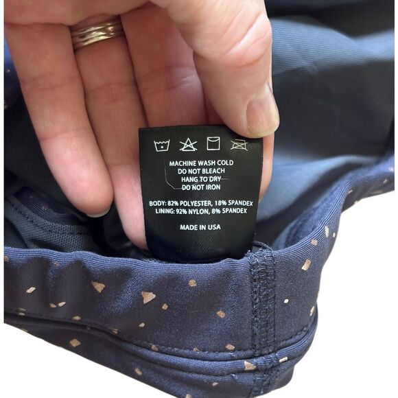 Peloton Athletic Bundle size L Leggings Tops - Picture 14 of 14